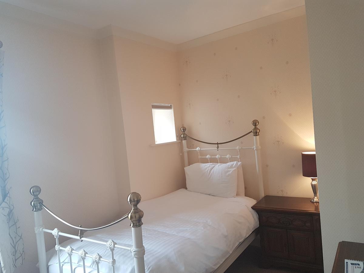 Kirk Yetholm Plough Hotel المظهر الخارجي الصورة