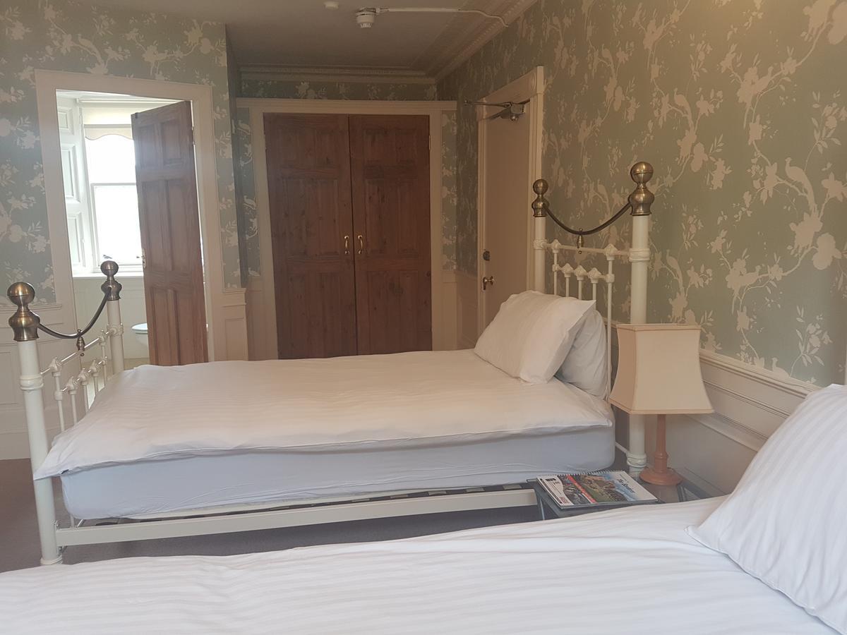 Kirk Yetholm Plough Hotel المظهر الخارجي الصورة